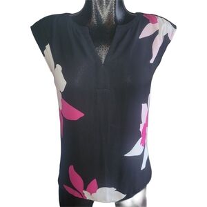 Reitmans Black and Pink Floral Sleeveless Top XS